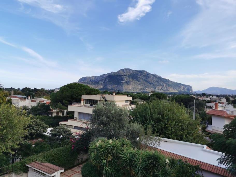 Villa Iris - Mondello Παλέρμο Εξωτερικό φωτογραφία