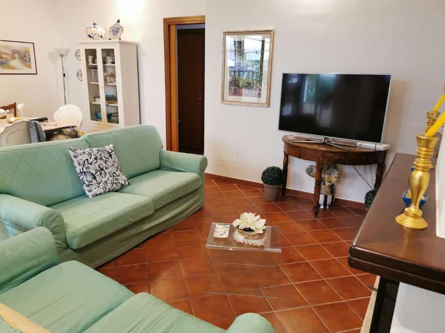 Villa Iris - Mondello Παλέρμο Εξωτερικό φωτογραφία