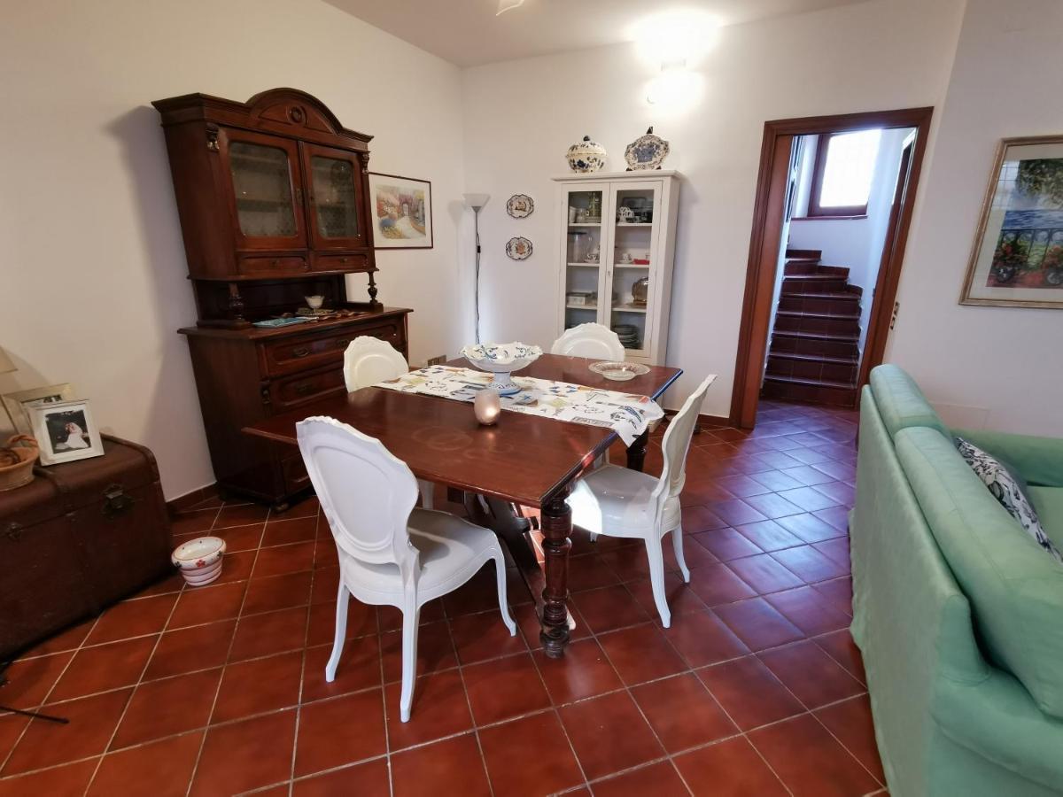Villa Iris - Mondello Παλέρμο Εξωτερικό φωτογραφία